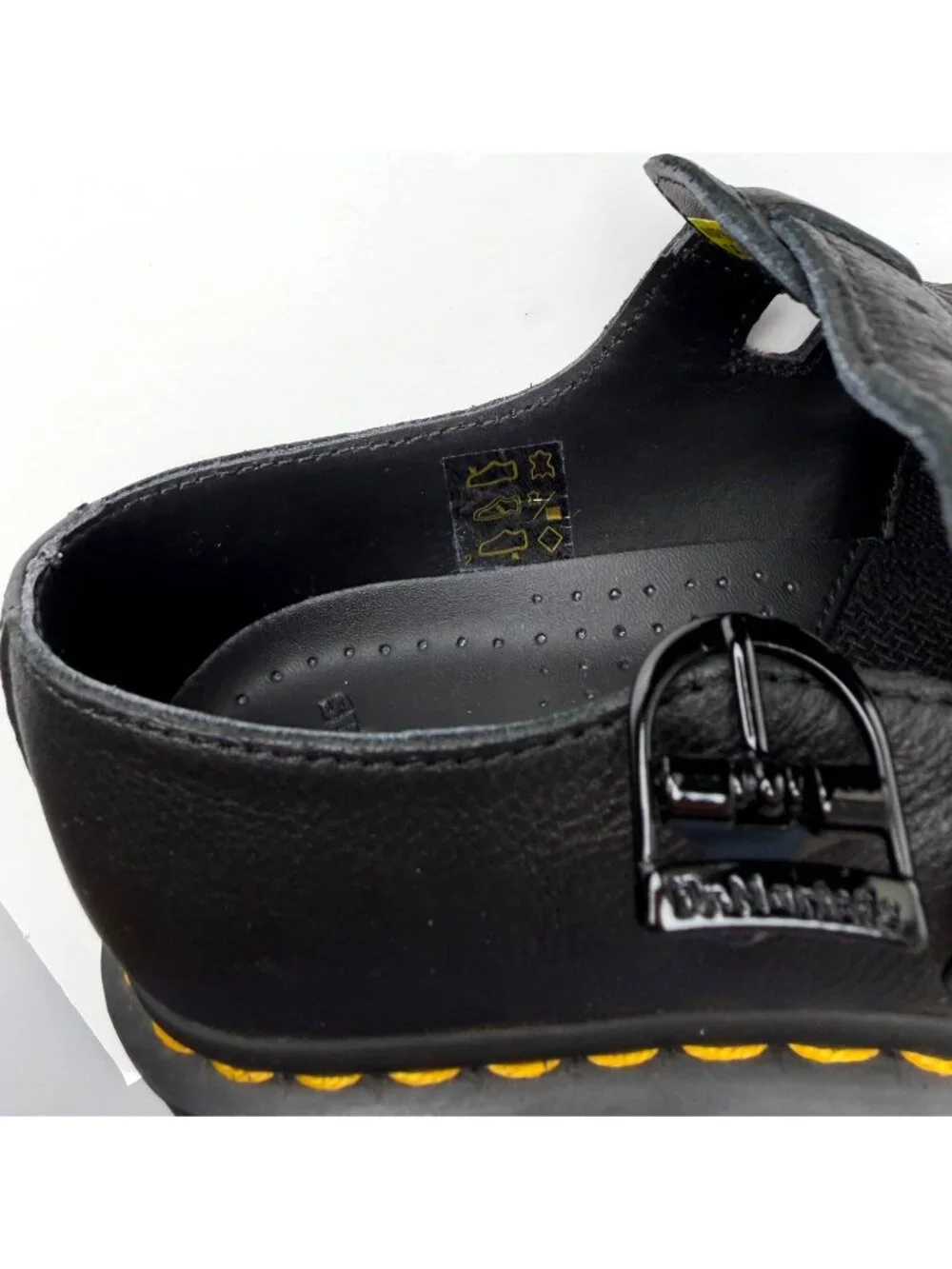 Dr. Martens 8065 Black Smooth Leather Mary Jane Shoes Size 7